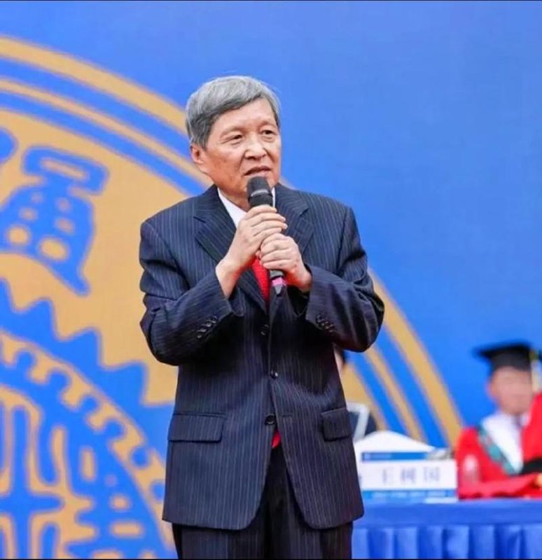 曼波剪映专业版剪辑课程 - 夸克网盘 资源封面图